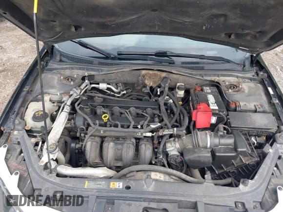 ✅ 2010 Ford Fusion SE • VIN: 3FAHP0HAXAR417516 • Lot: 42771010. Wystawiony na IAAI z przebiegiem 169 731 mil. Bezpłatny archiwum sprzedaży aukcyjnych z USA i szczegółowy raport historii pojazdu na DreamBid. Zdjęcie 10.