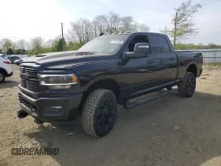 ✅ 2024 Ram 2500 Laramie • VIN: 3C6UR5FJ1RG359605 • Лот: 52357625. Опубликован ранее на Copart с пробегом 2 068 миль. Бесплатный доступ к архиву аукционных продаж из США и подробный отчёт об истории автомобиля на DreamBid. Изображение 1.