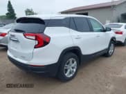✅ 2023 GMC Terrain SLE • VIN: 3GKALTEG4PL198456 • Lot: 42522734. Wystawiony na IAAI z przebiegiem 18 557 mil. Bezpłatny archiwum sprzedaży aukcyjnych z USA i szczegółowy raport historii pojazdu na DreamBid. Zdjęcie 4.