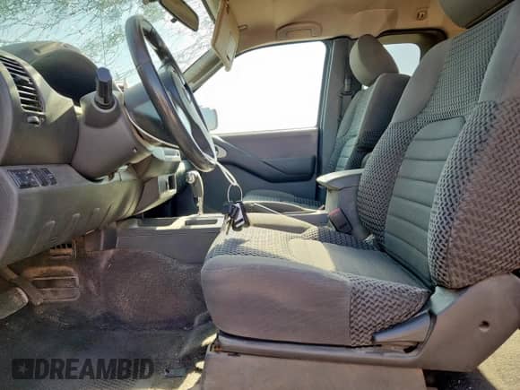 2011 Nissan Frontier SV z VIN 1N6AD0CU9BC405361, wystawiony jako Copart lot #61026915 z przebiegiem 43 973 mil mil oraz Czysty tytuł • Clean title. Historia ofert i sprzedaży dostępna na DreamBid. Obrazek 7.