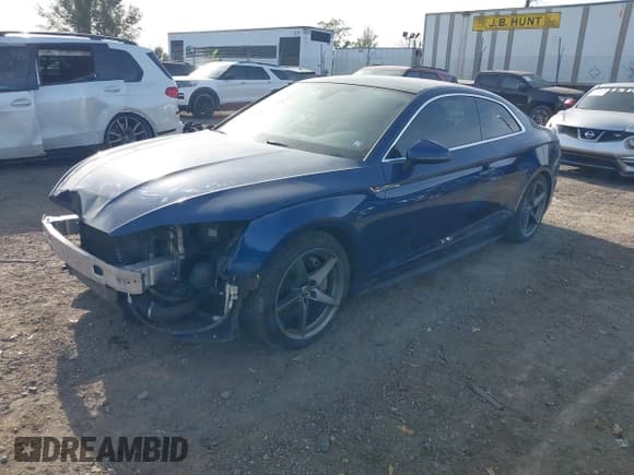 ✅ 2018 Audi A5 Premium • VIN: WAUSNAF56JA044595 • Lot: 43550086. Wystawiony na IAAI z przebiegiem 111 329 mil. Bezpłatny archiwum sprzedaży aukcyjnych z USA i szczegółowy raport historii pojazdu na DreamBid. Zdjęcie 17.