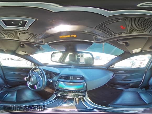 ✅ 2017 Jaguar XE 35t R-Sport • VIN: SAJAL4BV4HA959971 • Lot: 91518775. Wystawiony na Copart z przebiegiem 71 174 mil. Bezpłatny archiwum sprzedaży aukcyjnych z USA i szczegółowy raport historii pojazdu na DreamBid. Zdjęcie 14.