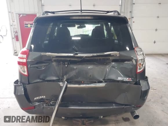 ✅ 2011 Toyota RAV4 Sport • VIN: JTMRK4DVXB5105360 • Лот: 43470104. Опубликован ранее на IAAI с пробегом 154 407 миль. Бесплатный доступ к архиву аукционных продаж из США и подробный отчёт об истории автомобиля на DreamBid. Изображение 16.