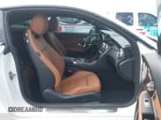 ✅ 2019 Mercedes-Benz C 300 • VIN: WDDWJ8DB0KF784235 • Lot: 42675927. Wystawiony na IAAI z przebiegiem 79 652 mil. Bezpłatny archiwum sprzedaży aukcyjnych z USA i szczegółowy raport historii pojazdu na DreamBid. Zdjęcie 5.
