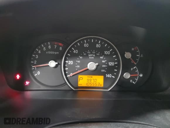 ✅ 2010 Kia Rondo • VIN: KNAHG8C92A7300149 • Лот: 47602685. Опубликован ранее на Copart с пробегом 105 553 миль. Бесплатный доступ к архиву аукционных продаж из США и подробный отчёт об истории автомобиля на DreamBid. Изображение 9.