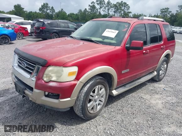 ✅ 2006 Ford Explorer Eddie Bauer • VIN: 1FMEU64846ZA06669 • Lot: 42619662. Wystawiony na IAAI z przebiegiem 200 586 mil. Bezpłatny archiwum sprzedaży aukcyjnych z USA i szczegółowy raport historii pojazdu na DreamBid. Zdjęcie 2.