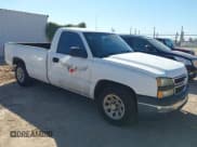 ✅ 2006 Chevrolet Silverado 1500 Work Truck • VIN: 1GCEC14V56E199860 • Lot: 43617112. Wystawiony na IAAI z przebiegiem 326 151 mil. Bezpłatny archiwum sprzedaży aukcyjnych z USA i szczegółowy raport historii pojazdu na DreamBid. Zdjęcie 1.