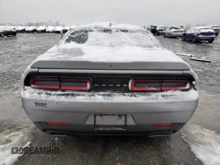 ✅ 2015 Dodge Challenger R/T Plus • VIN: 2C3CDZBTXFH834962 • Lot: 38189534. Wystawiony na Copart z przebiegiem 86 229 mil. Bezpłatny archiwum sprzedaży aukcyjnych z USA i szczegółowy raport historii pojazdu na DreamBid. Zdjęcie 6.