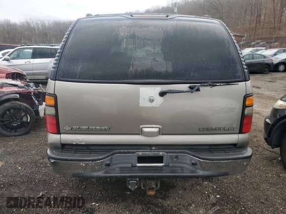 2003 Chevrolet Suburban Z71 с VIN 3GNFK16Z83G301770, выставлен на аукционе Copart как лот 83037124 с пробегом Не указан миль и Списание • Salvage title. История ставок и продаж доступна на DreamBid. Изображение 6.