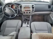 ✅ 2006 Toyota Tacoma PreRunner • VIN: 5TETU62N66Z215971 • Lot: 94097725. Wystawiony na Copart z przebiegiem 122 194 mil. Bezpłatny archiwum sprzedaży aukcyjnych z USA i szczegółowy raport historii pojazdu na DreamBid. Zdjęcie 8.