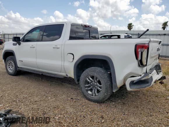 ✅ 2021 GMC Sierra 1500 AT4 • VIN: 3GTP9EED5MG119418 • Лот: 68088885. Опубликован ранее на Copart с пробегом 74 439 миль. Бесплатный доступ к архиву аукционных продаж из США и подробный отчёт об истории автомобиля на DreamBid. Изображение 2.