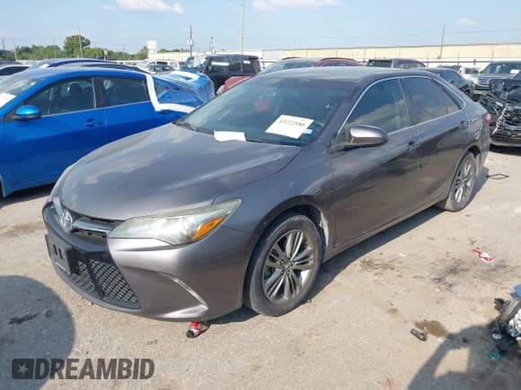 ✅ 2016 Toyota Camry SE • VIN: 4T1BF1FK0GU256269 • Lot: 43222580. Listed on IAAI with 198,894 mi. Free auction sales archive from the USA and detailed vehicle history report at DreamBid. Image 2.
