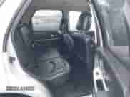 2005 Mercury Mariner Luxury z VIN 4M2CU561X5DJ16539, wystawiony jako IAAI lot #41572981 z przebiegiem 157 461 mil mil oraz . Historia ofert i sprzedaży dostępna na DreamBid. Obrazek 8.