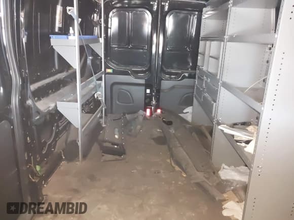 ✅ 2016 Ford Transit Cargo • VIN: 1FTYR2CM0GKB51759 • Lot: 41602091. Wystawiony na IAAI z przebiegiem 158 997 mil. Bezpłatny archiwum sprzedaży aukcyjnych z USA i szczegółowy raport historii pojazdu na DreamBid. Zdjęcie 8.