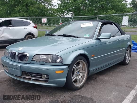 2001 BMW 3 Series 330Ci с VIN WBABS53471JU87964, выставлен на аукционе IAAI как лот 42922324 с пробегом 177 385 миль миль и . История ставок и продаж доступна на DreamBid. Изображение 17.