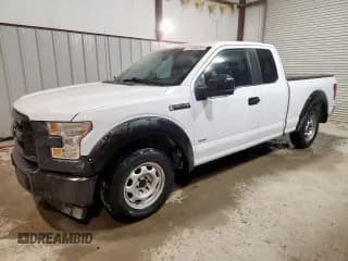 ✅ 2017 Ford F-150 XL • VIN: 1FTEX1CP6HKC93340 • Lot: 85694935. Listed on Copart with 180,118 mi. Free auction sales archive from the USA and detailed vehicle history report at DreamBid. Image 1.