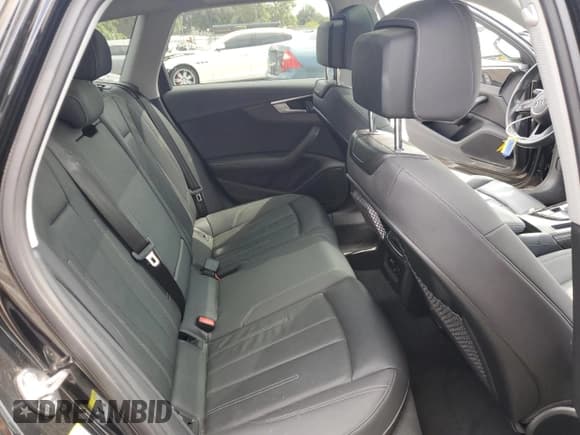 ✅ 2020 Audi A4 allroad Premium Plus • VIN: WA18NAF43LA057371 • Lot: 55194124. Listed on Copart with 20,711 mi. Free auction sales archive from the USA and detailed vehicle history report at DreamBid. Image 11.