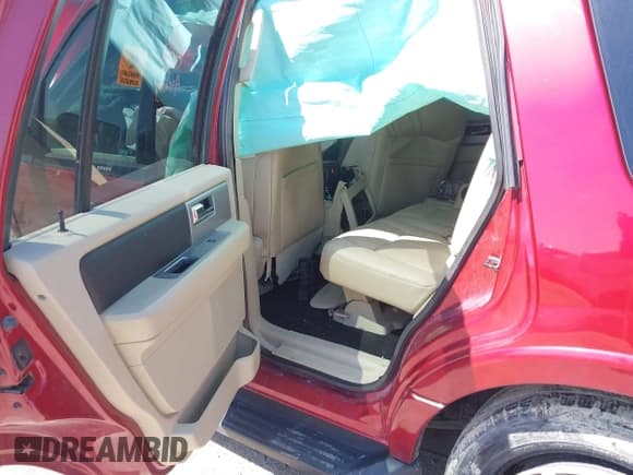 ✅ 2017 Ford Expedition XLT • VIN: 1FMJU1HT1HEA20832 • Лот: 41964743. Опубликован ранее на IAAI с пробегом Не указан. Бесплатный доступ к архиву аукционных продаж из США и подробный отчёт об истории автомобиля на DreamBid. Изображение 8.