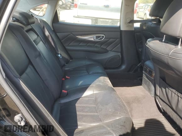 ✅ 2015 Infiniti Q70 • VIN: JN1BY1PR9FM832145 • Lot: 80178625. Wystawiony na Copart z przebiegiem 156 544 mil. Bezpłatny archiwum sprzedaży aukcyjnych z USA i szczegółowy raport historii pojazdu na DreamBid. Zdjęcie 10.