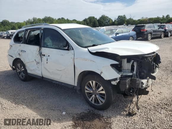 ✅ 2018 Nissan Pathfinder SV • VIN: 5N1DR2MM3JC658973 • Лот: 69213205. Опубликован ранее на Copart с пробегом 106 924 миль. Бесплатный доступ к архиву аукционных продаж из США и подробный отчёт об истории автомобиля на DreamBid. Изображение 4.