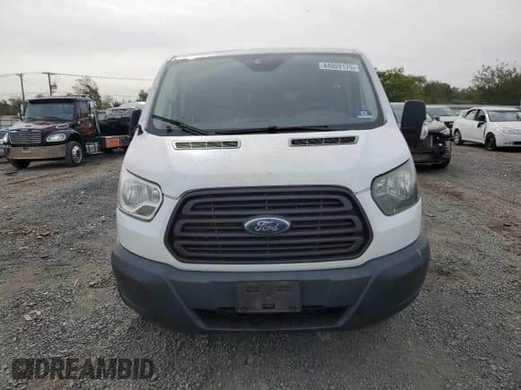 ✅ 2016 Ford Transit XL • VIN: 1FBZX2ZM4GKA21943 • Lot: 84009175. Wystawiony na Copart z przebiegiem 145 383 mil. Bezpłatny archiwum sprzedaży aukcyjnych z USA i szczegółowy raport historii pojazdu na DreamBid. Zdjęcie 5.