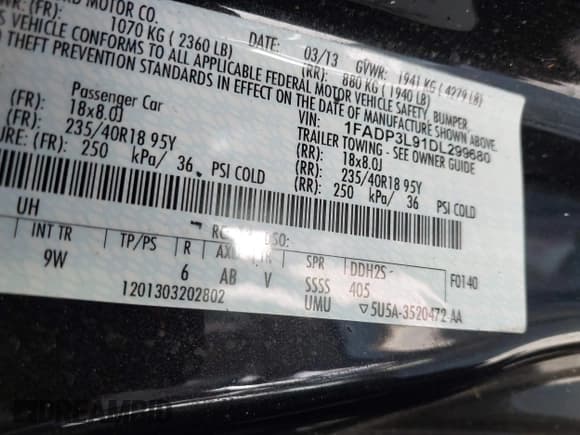 ✅ 2013 Ford Focus ST • VIN: 1FADP3L91DL299680 • Lot: 42803809. Wystawiony na IAAI z przebiegiem 63 307 mil. Bezpłatny archiwum sprzedaży aukcyjnych z USA i szczegółowy raport historii pojazdu na DreamBid. Zdjęcie 9.