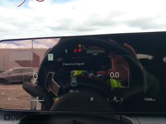 ✅ 2025 Kia K4 GT-Line • VIN: 3KPFW4DE6SE077259 • Lot: 42055797. Listed on IAAI with 1,598 mi. Free auction sales archive from the USA and detailed vehicle history report at DreamBid. Image 7.