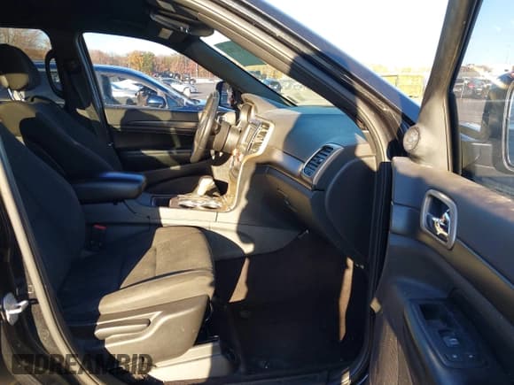 ✅ 2016 Jeep Grand Cherokee Laredo • VIN: 1C4RJFAG9GC367216 • Лот: 43627024. Опубликован ранее на IAAI с пробегом 96 082 миль. Бесплатный доступ к архиву аукционных продаж из США и подробный отчёт об истории автомобиля на DreamBid. Изображение 5.