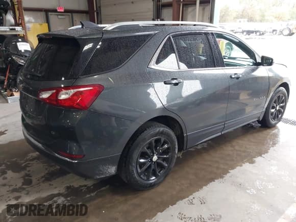 ✅ 2018 Chevrolet Equinox LT • VIN: 2GNAXJEV4J6246611 • Lot: 43501261. Wystawiony na IAAI z przebiegiem 85 921 mil. Bezpłatny archiwum sprzedaży aukcyjnych z USA i szczegółowy raport historii pojazdu na DreamBid. Zdjęcie 4.