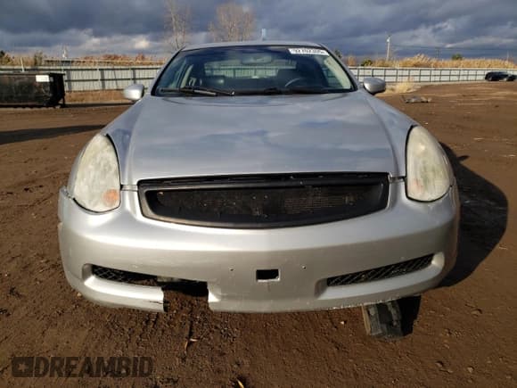 ✅ 2005 Infiniti G35 • VIN: JNKCV54EX5M411101 • Lot: 92702305. Listed on Copart with 176,368 mi. Free auction sales archive from the USA and detailed vehicle history report at DreamBid. Image 5.