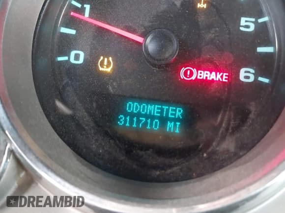 ✅ 2010 Chevrolet Silverado 3500HD • VIN: 1GC4KZBG5AF122782 • Lot: 43437333. Listed on IAAI with 311,710 mi. Free auction sales archive from the USA and detailed vehicle history report at DreamBid. Image 16.