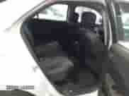 2017 Chevrolet Equinox LS z VIN 2GNALBEK5H1529114, wystawiony jako IAAI lot #43371907 z przebiegiem 126 745 mil mil oraz . Historia ofert i sprzedaży dostępna na DreamBid. Obrazek 8.