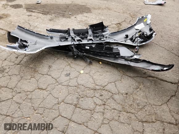 ✅ 2025 Honda Prologue Touring • VIN: 3GPKHXRJ4SS504700 • Лот: 68744125. Опубликован ранее на Copart с пробегом 60 миль. Бесплатный доступ к архиву аукционных продаж из США и подробный отчёт об истории автомобиля на DreamBid. Изображение 13.