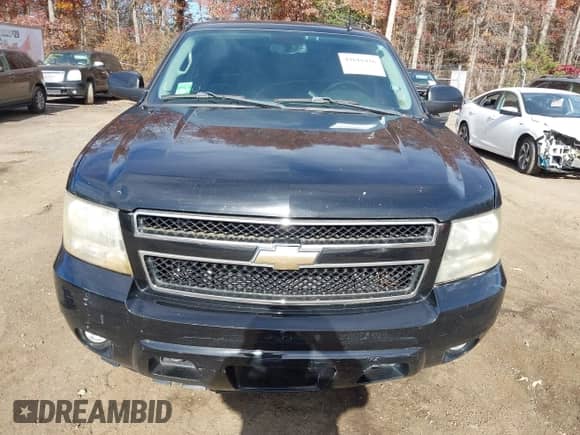2008 Chevrolet Tahoe LTZ с VIN 1GNFK13028R277270, выставлен на аукционе IAAI как лот 43616426 с пробегом 300 363 миль миль и . История ставок и продаж доступна на DreamBid. Изображение 6.