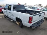 ✅ 2006 Chevrolet Silverado 2500HD LT1 • VIN: 1GCHK23U96F121414 • Lot: 41686044. Listed on IAAI with 165,248 mi. Free auction sales archive from the USA and detailed vehicle history report at DreamBid. Image 3.