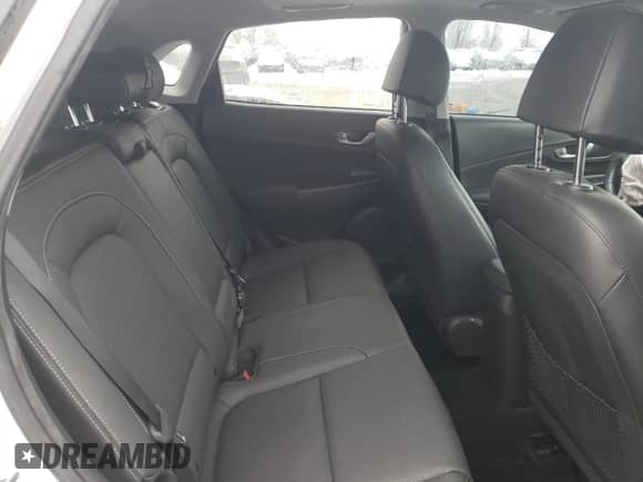 2020 Hyundai Kona Ultimate с VIN KM8K5CA51LU501400, выставлен на аукционе Copart как лот 37271133 с пробегом 49 482 миль миль и . История ставок и продаж доступна на DreamBid. Изображение 11.