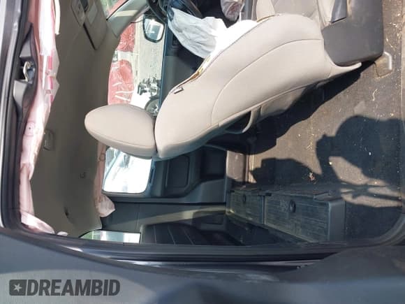 ✅ 2016 Toyota Tacoma SR • VIN: 5TFSX5EN6GX043622 • Lot: 42378253. Listed on IAAI with 194,922 mi. Free auction sales archive from the USA and detailed vehicle history report at DreamBid. Image 8.