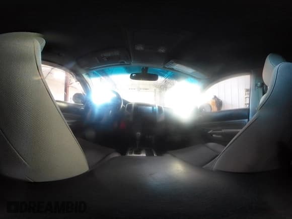 ✅ 2012 Toyota Tacoma • VIN: 3TMLU4EN2CM094154 • Lot: 41322227. Listed on IAAI with 270,712 mi. Free auction sales archive from the USA and detailed vehicle history report at DreamBid. Image 19.