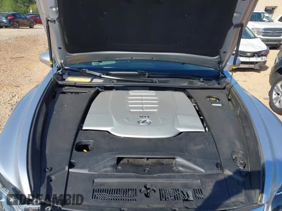 ✅ 2016 Lexus LS 460 • VIN: JTHBL5EF7G5141332 • Lot: 43207850. Listed on IAAI with 90,505 mi. Free auction sales archive from the USA and detailed vehicle history report at DreamBid. Image 10.