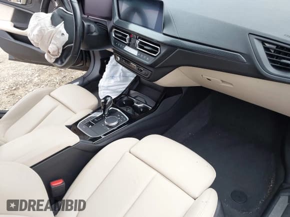 ✅ 2022 BMW 2 Series 228i xDrive • VIN: WBA73AK00N7K44428 • Lot: 42305739. Listed on IAAI with 30,723 mi. Free auction sales archive from the USA and detailed vehicle history report at DreamBid. Image 5.