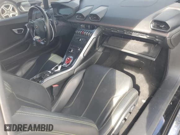 ✅ 2018 Lamborghini Huracan • VIN: ZHWUR2ZF0JLA10922 • Lot: 74699004. Listed on Copart with 12,528 mi. Free auction sales archive from the USA and detailed vehicle history report at DreamBid. Image 8.