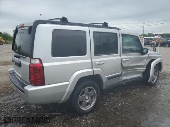 ✅ 2007 Jeep Commander Sport • VIN: 1J8HG48K97C634081 • Лот: 63775825. Опубликован ранее на Copart с пробегом 110 054 миль. Бесплатный доступ к архиву аукционных продаж из США и подробный отчёт об истории автомобиля на DreamBid. Изображение 3.