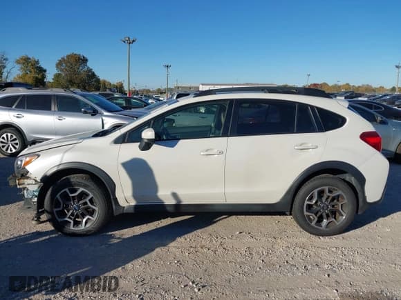 ✅ 2016 Subaru Crosstrek Premium • VIN: JF2GPABC1G8330086 • Lot: 43563862. Listed on IAAI with 138,999 mi. Free auction sales archive from the USA and detailed vehicle history report at DreamBid. Image 14.