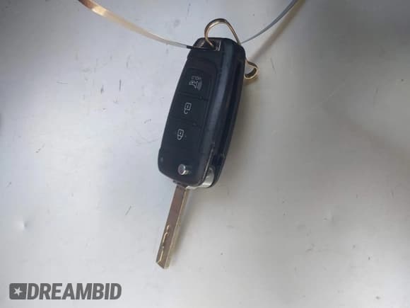 ✅ 2023 Hyundai Venue SEL • VIN: KMHRC8A32PU240185 • Lot: 41468823. Listed on IAAI with 33,420 mi. Free auction sales archive from the USA and detailed vehicle history report at DreamBid. Image 11.