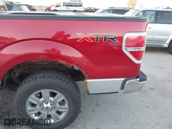 ✅ 2010 Ford F-150 XL • VIN: 1FTFW1EV6AFA23400 • Lot: 43505905. Listed on IAAI with 166,473 mi. Free auction sales archive from the USA and detailed vehicle history report at DreamBid. Image 21.