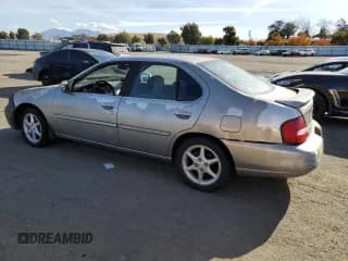 ✅ 2001 Nissan Altima GXE • VIN: 1N4DL01D61C166071 • Lot: 80495694. Wystawiony na Copart z przebiegiem Nie podano. Bezpłatny archiwum sprzedaży aukcyjnych z USA i szczegółowy raport historii pojazdu na DreamBid. Zdjęcie 2.