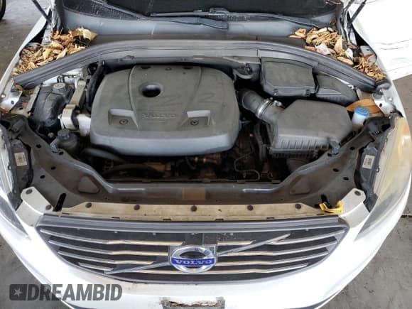 ✅ 2015 Volvo XC60 T5 Drive-E Premier • VIN: YV440MDK4F2738236 • Лот: 82273525. Опубликован ранее на Copart с пробегом 94 342 миль. Бесплатный доступ к архиву аукционных продаж из США и подробный отчёт об истории автомобиля на DreamBid. Изображение 12.