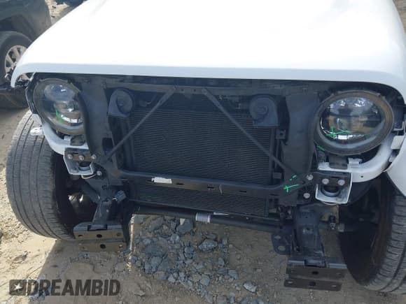 ✅ 2023 Jeep Wrangler Sahara • VIN: 1C4JJXP68PW696246 • Lot: 43210023. Listed on IAAI with 41,232 mi. Free auction sales archive from the USA and detailed vehicle history report at DreamBid. Image 6.