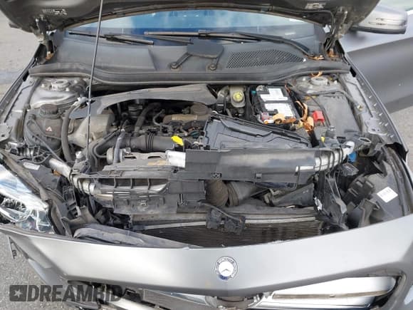 ✅ 2016 Mercedes-Benz GLA 250 • VIN: WDCTG4GB5GJ193140 • Lot: 43672862. Wystawiony na IAAI z przebiegiem 53 622 mil. Bezpłatny archiwum sprzedaży aukcyjnych z USA i szczegółowy raport historii pojazdu na DreamBid. Zdjęcie 10.