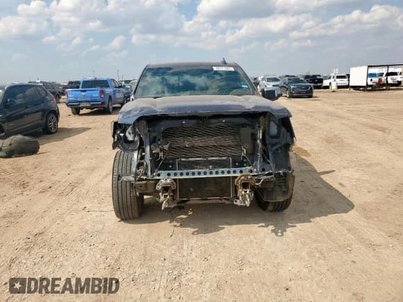 ✅ 2022 GMC Sierra 1500 • VIN: 3GTUUGET3NG630048 • Lot: 70771565. Wystawiony na Copart z przebiegiem 64 386 mil. Bezpłatny archiwum sprzedaży aukcyjnych z USA i szczegółowy raport historii pojazdu na DreamBid. Zdjęcie 5.